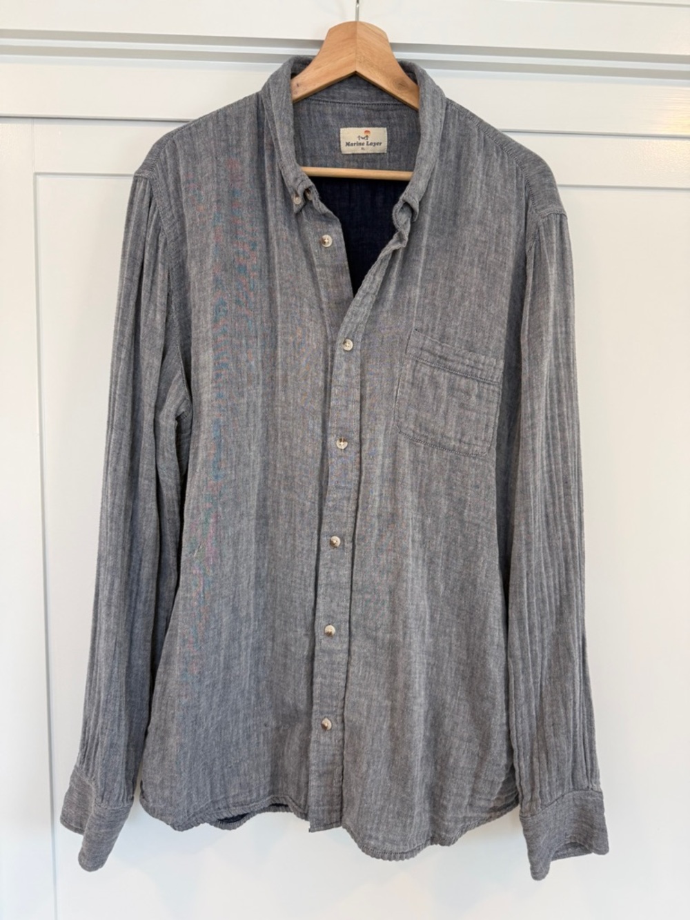 Marine Layer Men’s Grey Chambray Button-Up Shirt